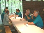 t_picnic09_10.jpg (6078 bytes)