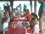 t_picnic11_10.jpg (7678 bytes)