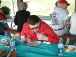 t_picnic13_22.jpg (7370 bytes)